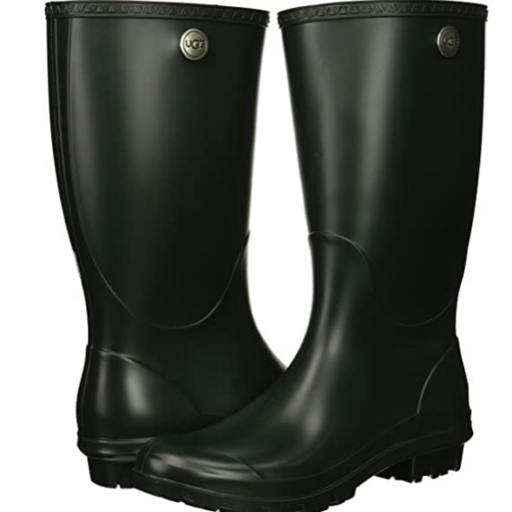 UGG SHELBY  Rainboot Olive Green Brand New with Box Size 5